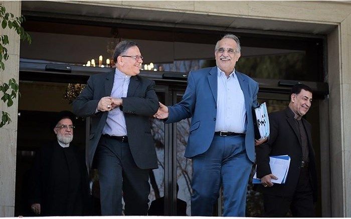 استیضاح وزیر اقتصاد یکشنبه آینده اعلام وصول می‌شود