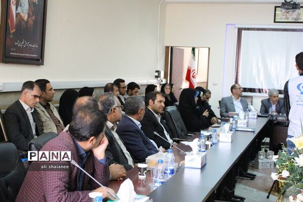 مراسم تکریم و معارفه معاون پژوهش و برنامه ریزی اداره کل آموزش و پرورش سیستان و بلوچستان