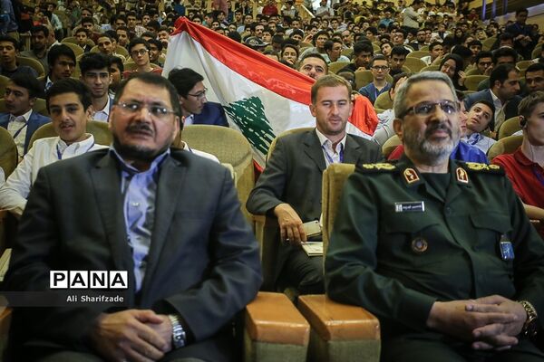 اختتامیه یازدهمین دوره لیگ علمی پیشگامان ایران اسلامی