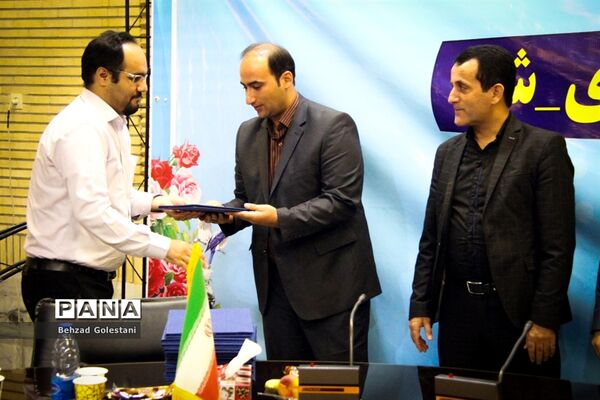 نشست خبری رییس دانشگاه جامع علمی کاربردی آذربایجان غربی با اصحاب رسانه