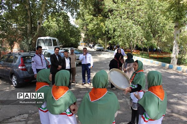 بازدید مشاورین مدیرکل از پیش اردوی پیشتازان دختر استان کرمانشاه