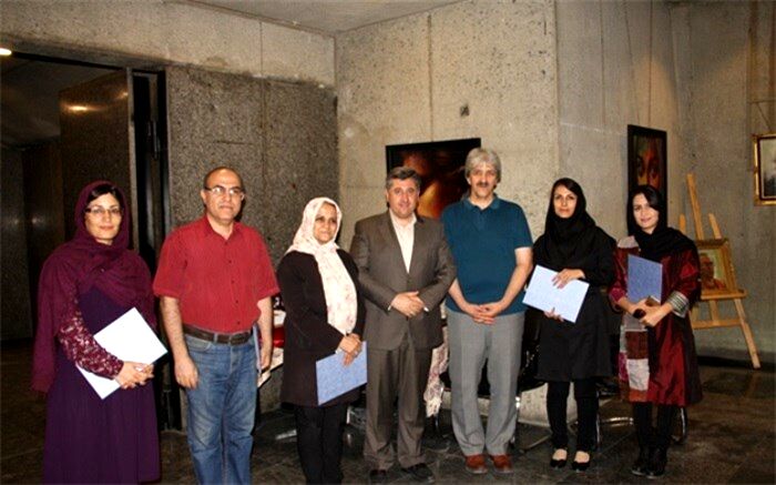 برپایی نمایشگاه گروهی «هزار توی زمان» در برج آزادی