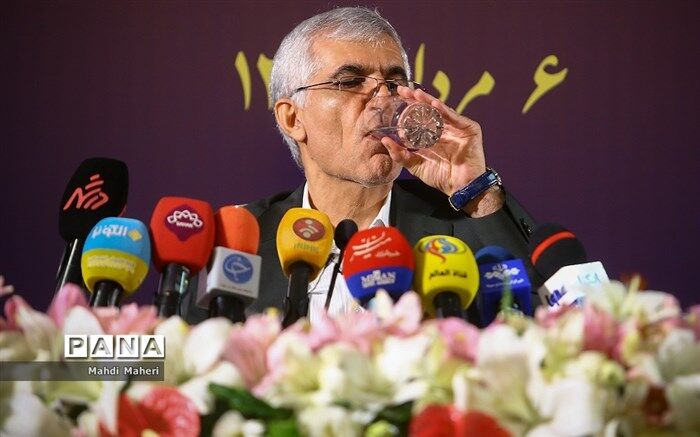 خداکرمی،عضو شورای شهر تهران خبر داد: تعیین تکلیف شهردار تهران در جلسه  هم‌اندیشی شورای شهر