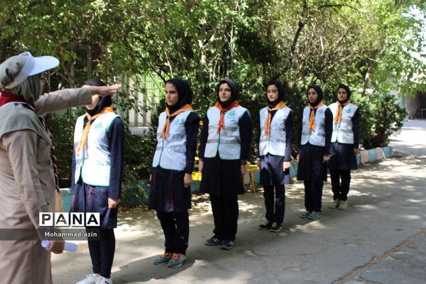 پیش اردوی پیشتازان دختر در کرمانشاه