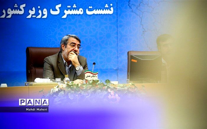 وزیر کشور: هیچ دولتی بدون مشارکت واقعی مردم نمی‌تواند به حیات خود ادامه دهد