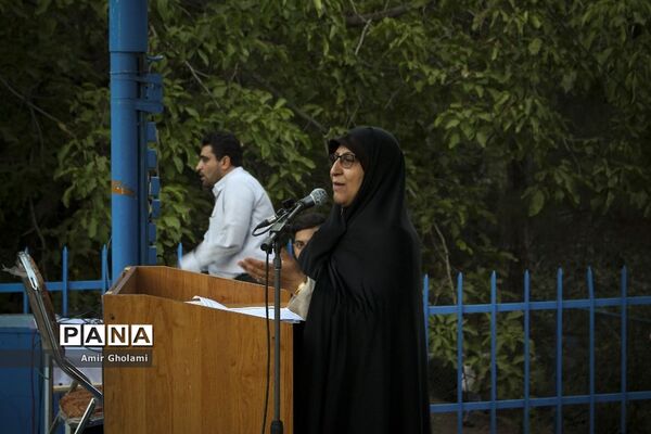 آیین استقبال دانش‌آموزان دختر شرکت‌کننده در سی و ششمین جشنواره فرهنگی، هنری سراسر کشور