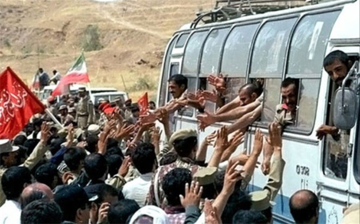 آزادگان، گنجینه ‏هاى ارزشمندى هستند که در درون آن، فرهنگ انسان‏ ساز دوران اسارت نهفته است