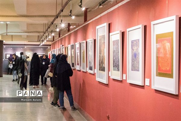 آیین گشایش نمایشگاه هنرهای دستی تجسمی دانش آموزان دختر سراسر کشور