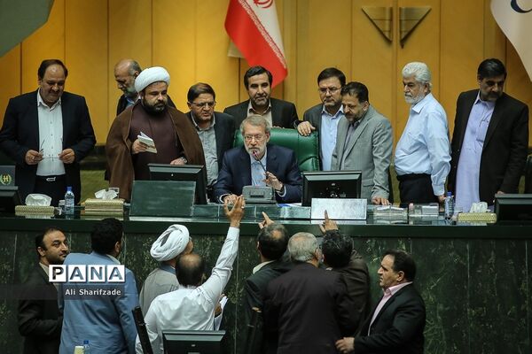 جلسه استیضاح وزیر کار،تعاون و رفاه اجتماعی