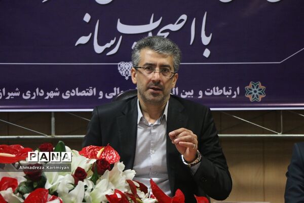نشست خبری معاون مالی و اقتصادی شهرداری شیراز