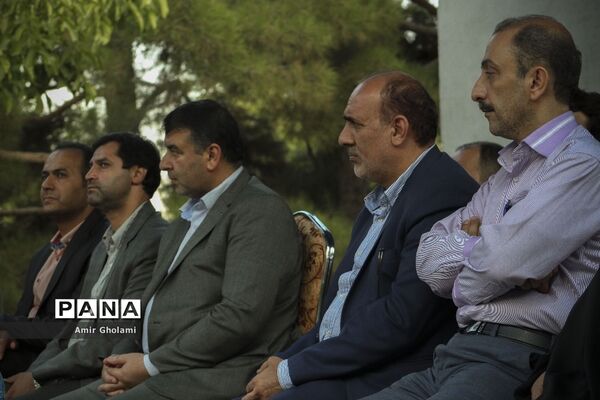 آیین استقبال دانش آموزان پسر شرکت کننده در سی و ششمین جشنواره فرهنگی، هنری سراسر کشور