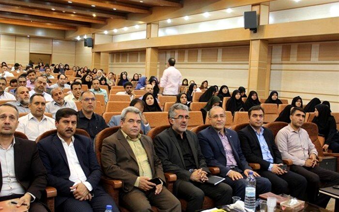جلسه مدیران و سرگروه های آموزشی شرق استان گلستان برگزار شد