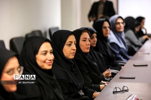 بازدید وزیر آموزش و پرورش از خبرگزاری پانا به مناسبت روز خبرنگار