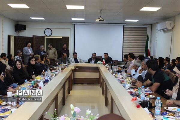 نشست خبری مدیرکل آموزش و پرورش البرز همراه با تقدیر از اصحاب رسانه استان