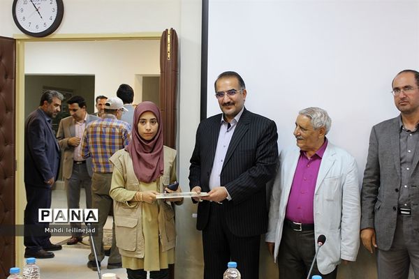 نشست خبری مدیرکل آموزش و پرورش البرز همراه با تقدیر از اصحاب رسانه استان