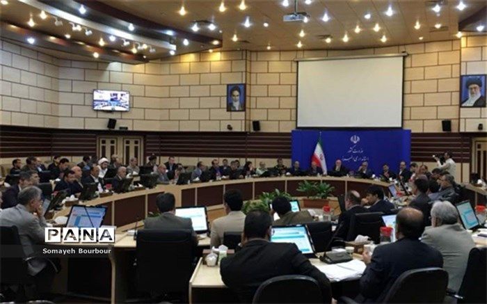 استاندار البرز: همدلی و اتحاد راهکار برون رفت از تنگناهای استکبار است