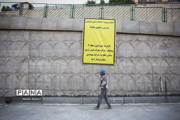 بازدید شهردار تهران از پروژه‌های آرش-اسفندیار و اتوبان صیاد شیرازی