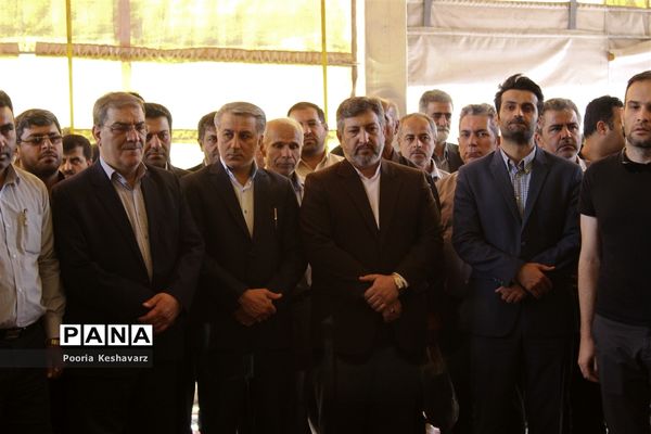 وداع مردم شیراز با سید ضیاء‌الدین دری