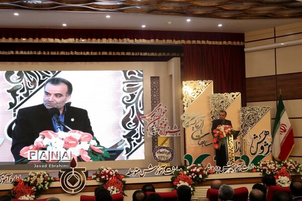 آیین اختتامیه جشنواره نوجوان خوارزمی در مشهد