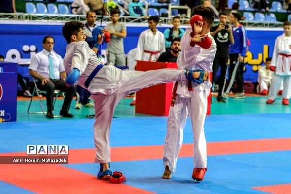 چهاردهمین دوره مسابقات جایزه بزرگ کاراته در ارومیه