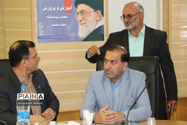 نشست شورای مدیران مدارس استعدادهای درخشان مازندران