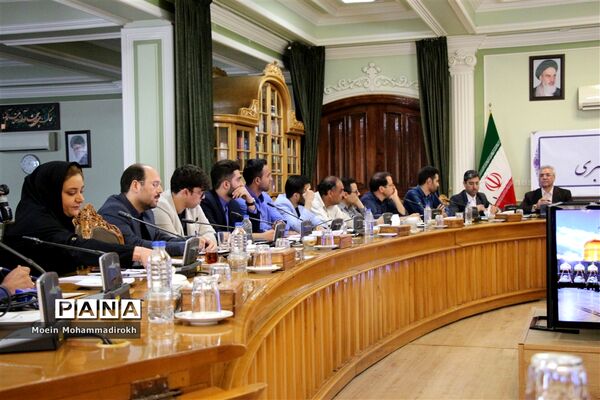 نشست خبری استاندار خراسان رضوی به مناسبت هقته دولت