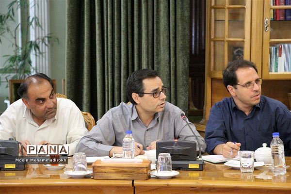 نشست خبری استاندار خراسان رضوی به مناسبت هقته دولت