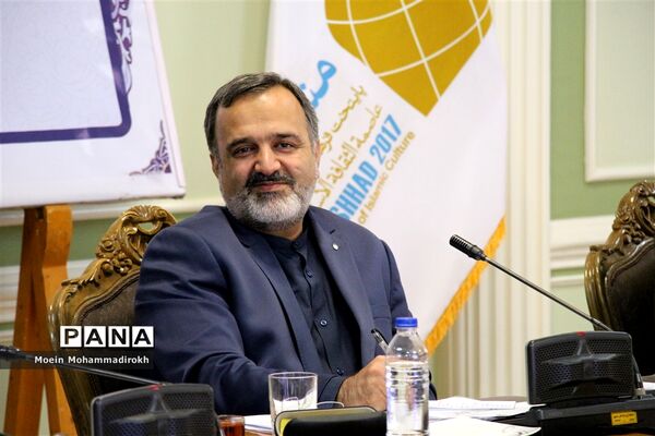 نشست خبری استاندار خراسان رضوی به مناسبت هقته دولت