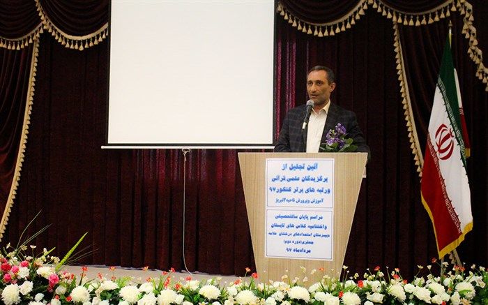 فرماندارتبریز: جوانان فقط برای استخدام شدن در دستگاه های دولتی درس نخوانند