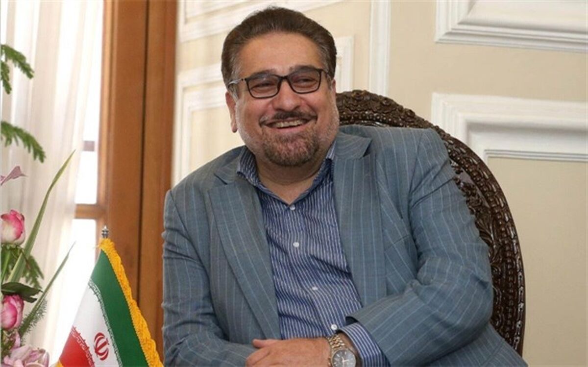تابش: فرایند کاهش رفع محدودیتها از رئیس دولت اصلاحات رو به جلو است