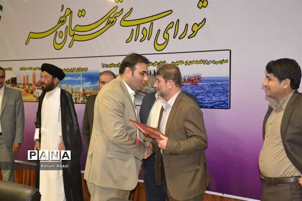 معارفه نخستین معاون عمرانی فرمانداری مهر و شهردار گله دار