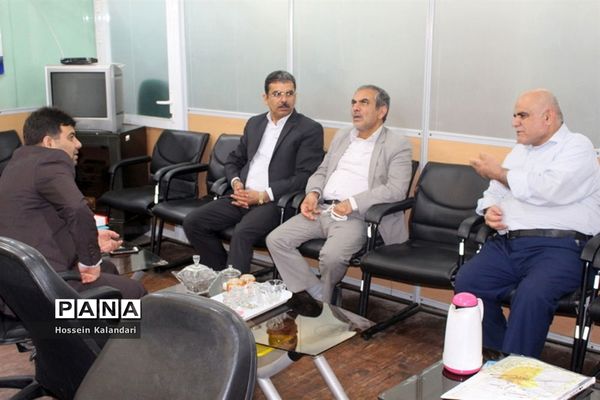بازدید معاون پرورشی و فرهنگی آموزش و پرورش استان بوشهر از خبرگزاری پانا
