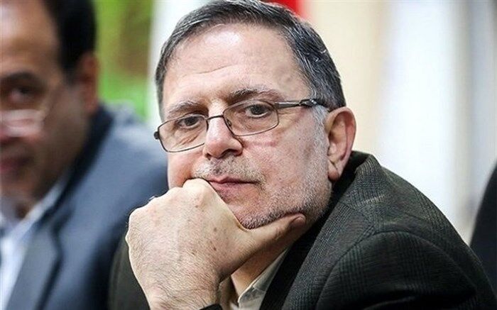 سیف اظهارات منتسب به خود درباره تعیین نرخ دلار را تکذیب کرد
