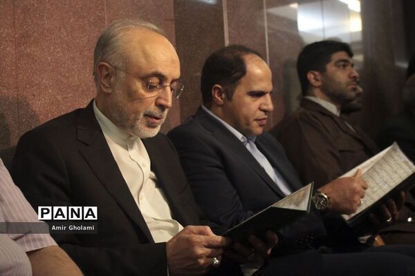 مراسم ختم زنده یاد عزت‌الله انتظامی