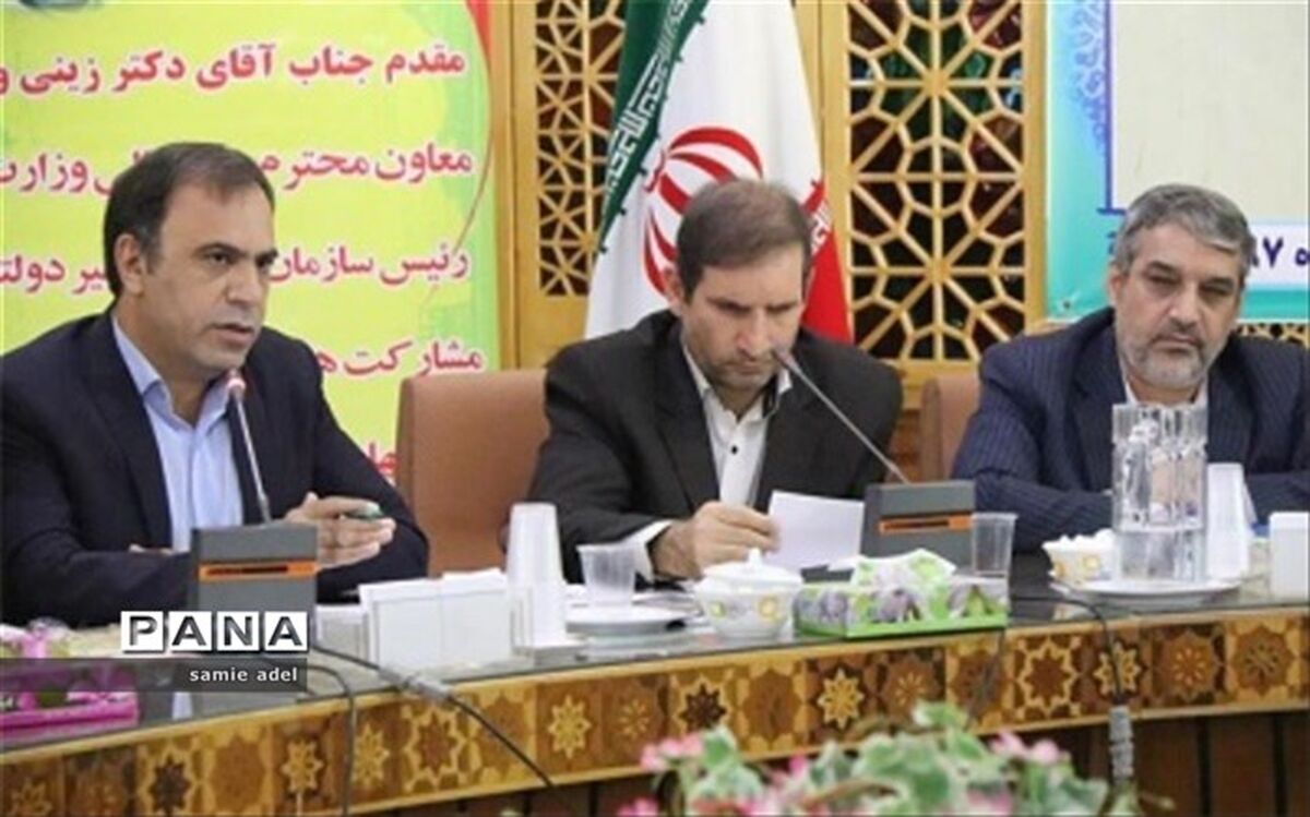 مدیر شوراهای آموزش و پرورش: اجرای قانون شوراهای آموزش و پرورش مطالبه استانداران از مدیران استانی باشد