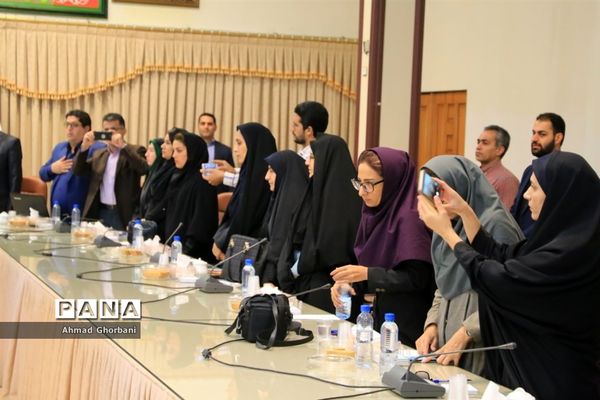 نشست خبری استاندار مازندران به مناسبت هفته دولت