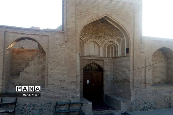 مسجدجامع «هندوالان»راوی تاریخ معنوی درمیان