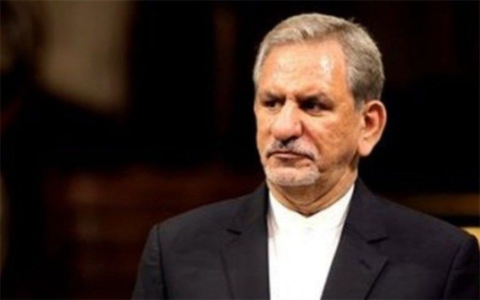 معاون اول رئیس جمهور وارد همدان شد