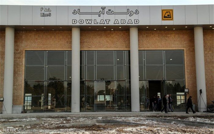 تجمع پیمانکاران طلبکار خط ۶ در ایستگاه دولت‌آباد