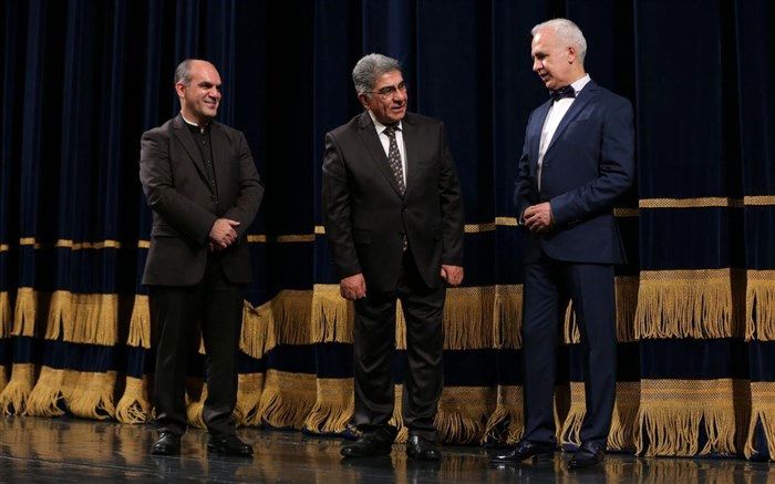 قدردانی از دوست خوب موسیقی ایرانی/ خواننده«سحرگهان» تجلیل شد