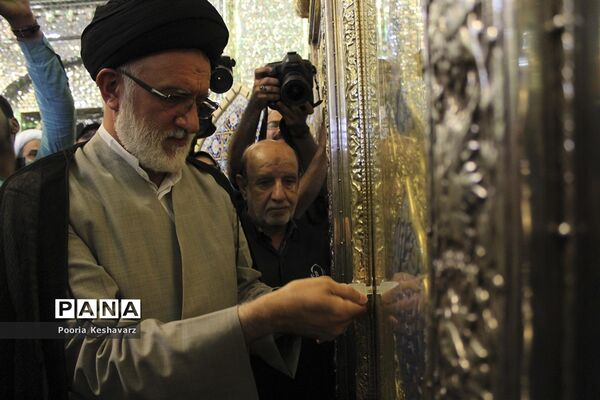 مراسم غبار روبی حرم مطهر حضرت سیدعلاالدین حسین(ع)
