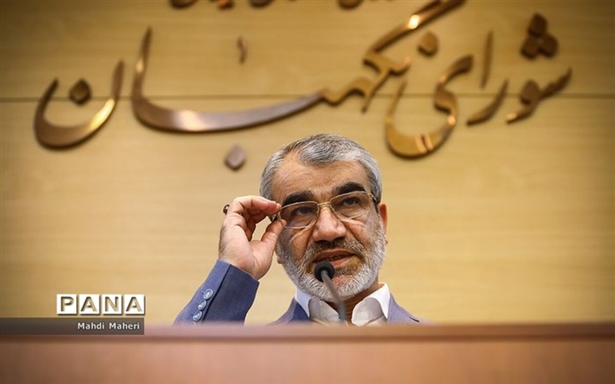 ابهام آیین‌نامه داخلی مجلس درباره سوال از روحانی به روایت کدخدایی