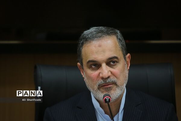 دیدار وزیر آموزش و پرورش با نمایندگان کانون های صنفی معلمان از سراسر کشور