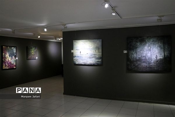 نمایشگاه گروهی نقاشی و آثار حجمی (مسافر وهم)