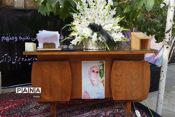 مراسم تشییع استاد خوشنویسان، پیشکسوت تعلیم و تربیت