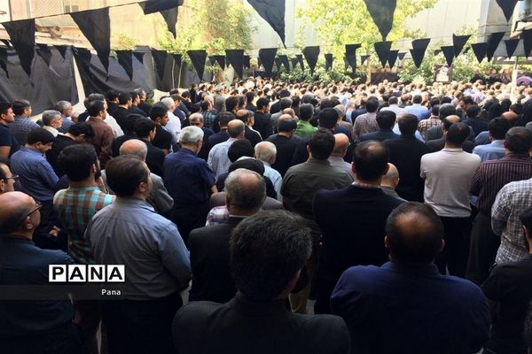 مراسم تشییع استاد خوشنویسان، پیشکسوت تعلیم و تربیت