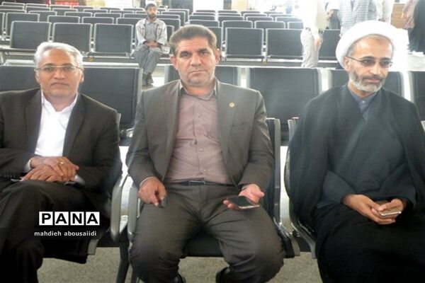 استقبال از پیشتازان دختر شرکت کننده در اردوی ملی