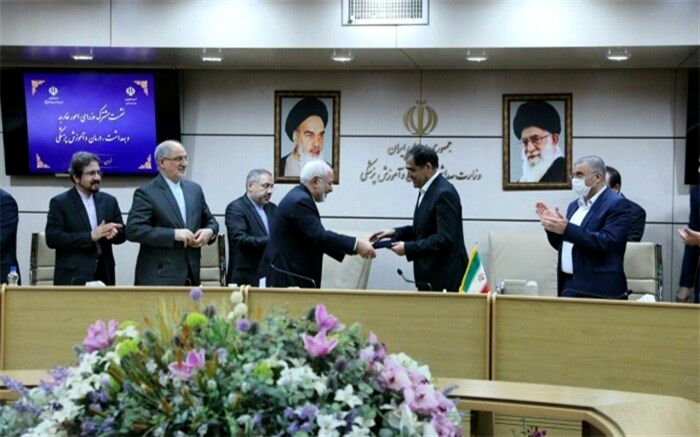 امضای تفاهم‌نامه همکاری وزراتخانه‌های امور خارجه و بهداشت