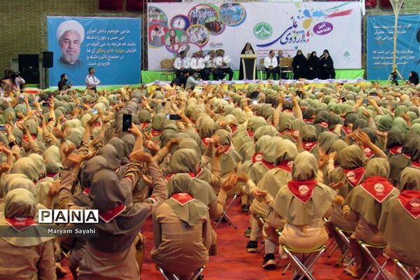 حضور پیشتازان دختر خوزستان در اردوی ملی تهران