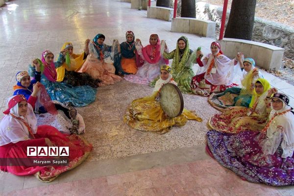 حضور پیشتازان دختر خوزستان در اردوی ملی تهران